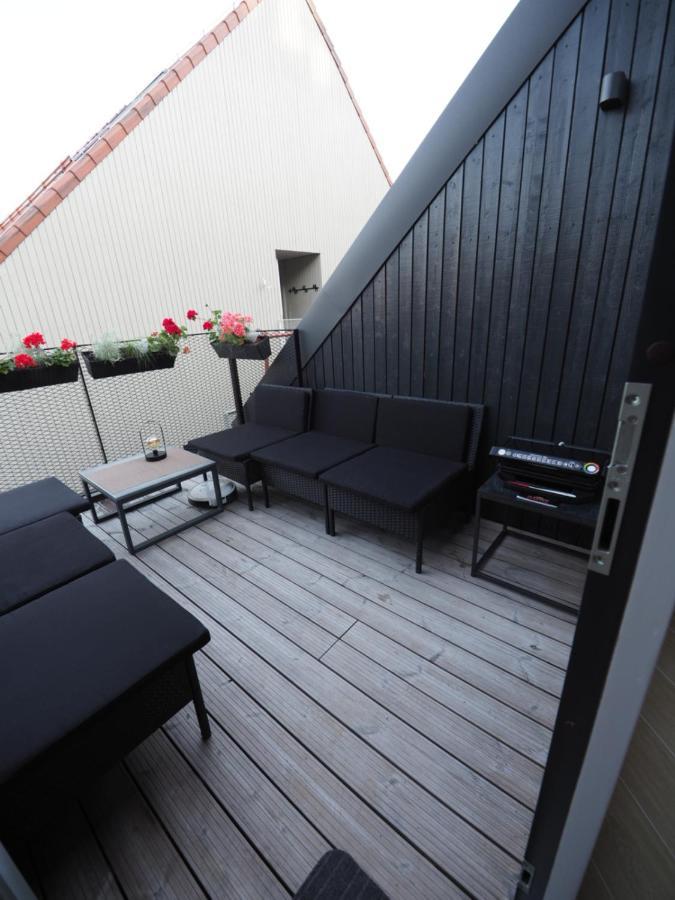 Apartamentai Juodkranteje Saules Smugis 2B 65 Экстерьер фото
